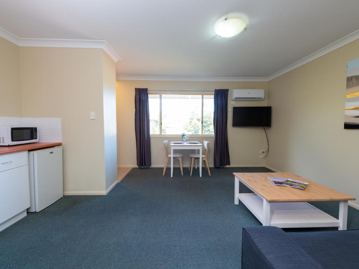Villa Nova Motel Toowoomba Εξωτερικό φωτογραφία